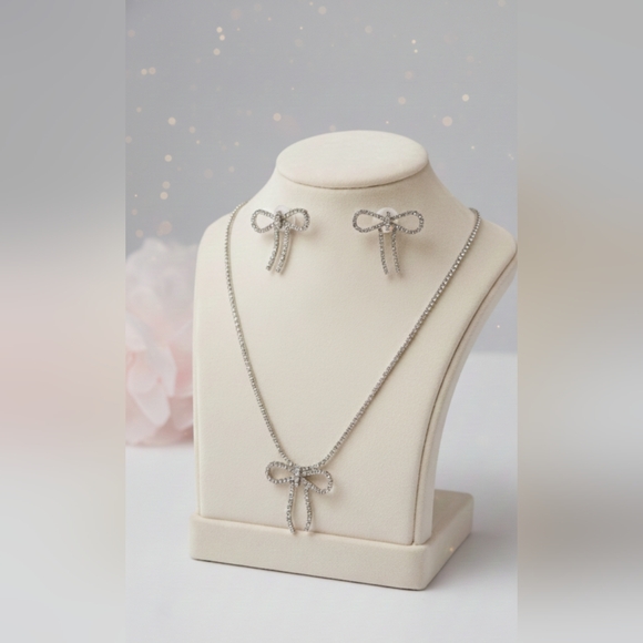 π Bow Necklace & Earrings Set β Diamond CZ NWOT π - Picture 3 of 8